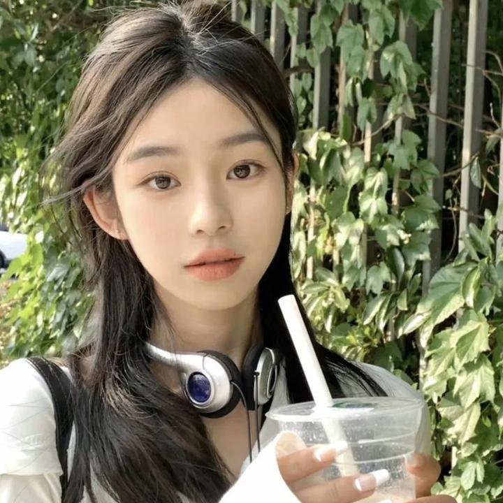 Hello！千金女优